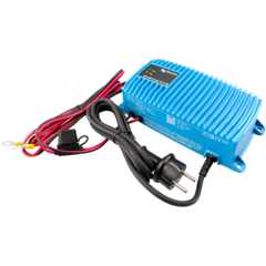 Victron Blue Smart IP 67 Ladegerät 12/17
