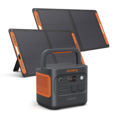 Jackery E2000V2 + 2x 100W Bundle 